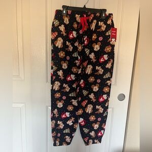 NWT Old Navy Pajama Bottoms - Black with Festive Disney Print